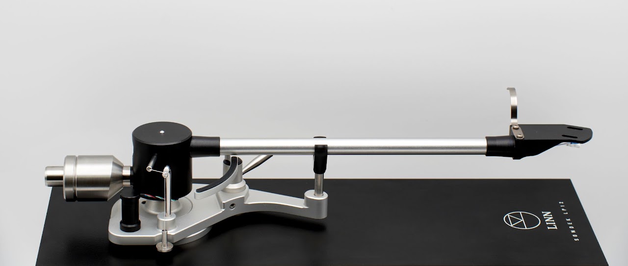 The Clear Wave tonearm on a Linn LP12